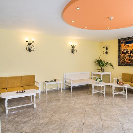 Oasis Studios Malia Exterior foto